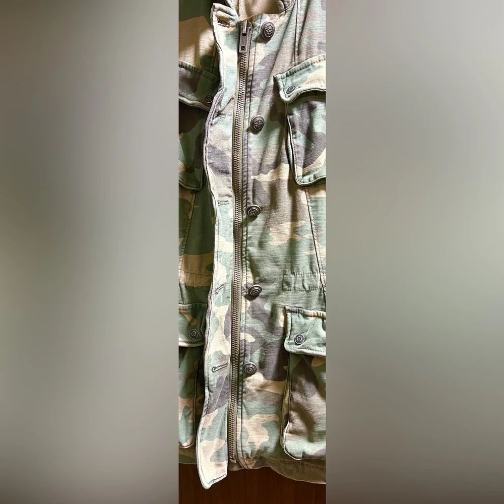 Free People Camo Oversized Utility Jean Jacket Military Style Casual Outdoor - Picture 16 of 16